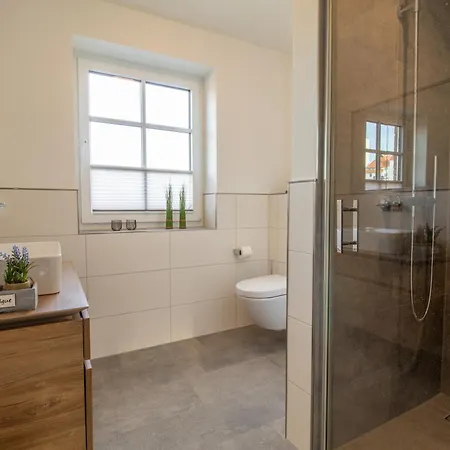 Balticbliss Auf Ruegen - Direkt Am Golplatz Mit Sauna Und Jacuzzi